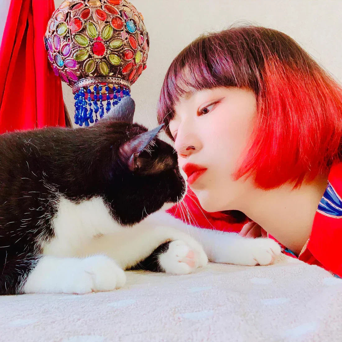 北斎への共鳴と、現代に息づく「ずれ」の美学――原田ちあきインタビュー